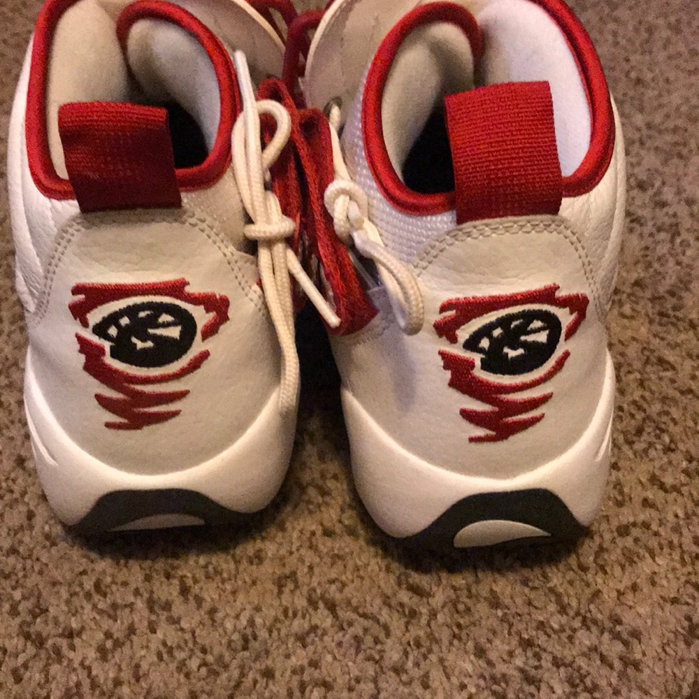 Nike’s - Picture 4 of 4